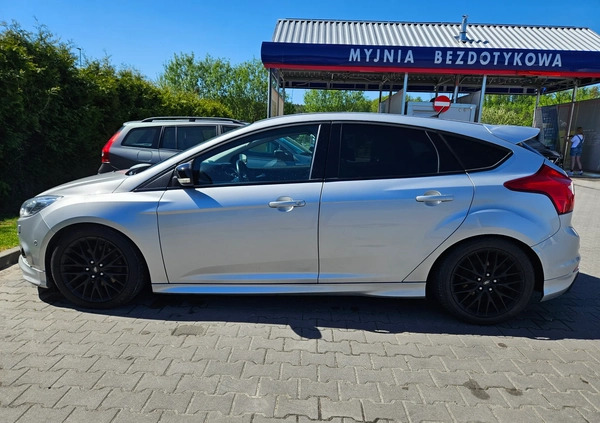 Ford Focus cena 28000 przebieg: 250200, rok produkcji 2012 z Olszyna małe 37